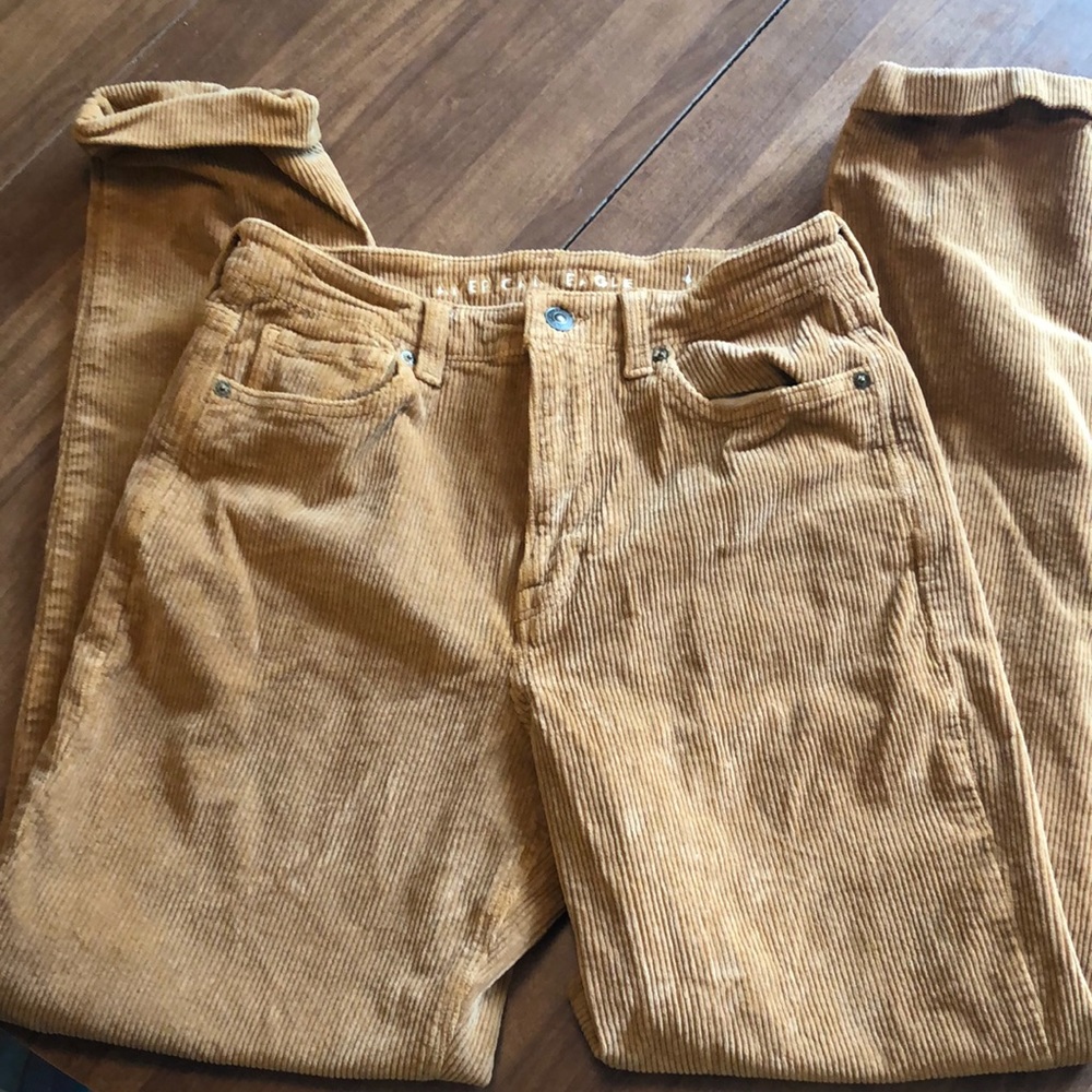 American Eagle corduroy size 8 long